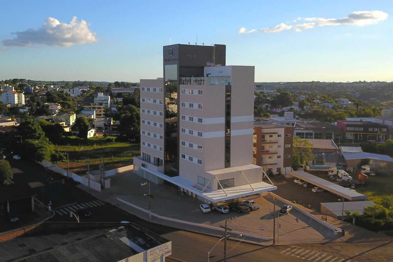 Hotel Franco Dionísio Cerqueira Екстериор снимка